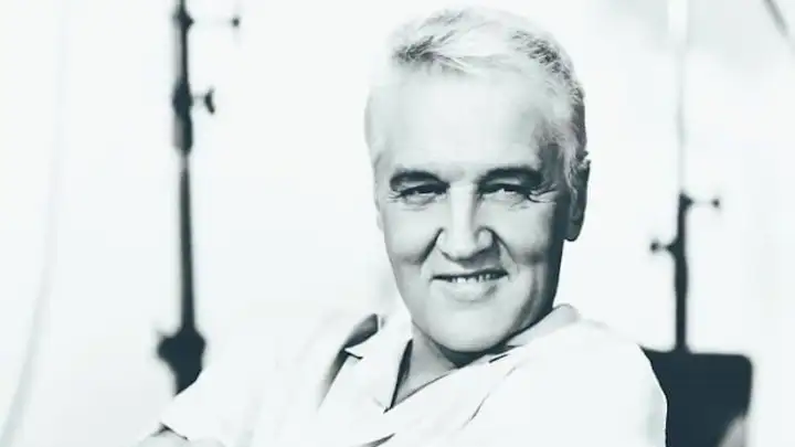 Как бы выглядели легенды, если бы были живы: грустный проект Альпера Есилтаса