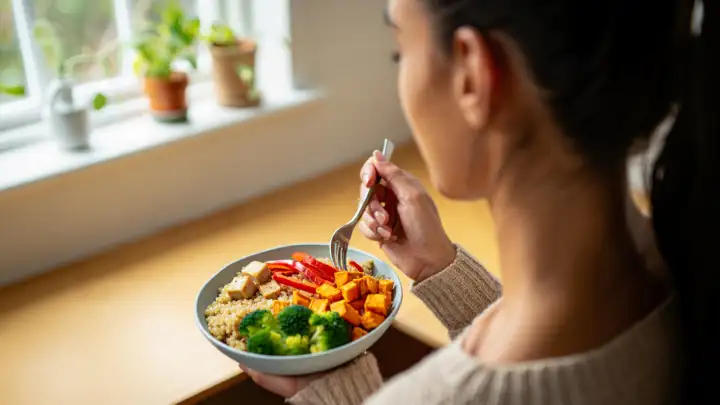 Как питание подготавливает иммунные клетки к будущим реакциям