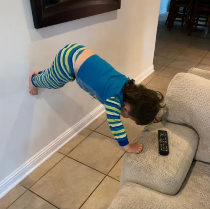 Йога — отличный способ начать день.