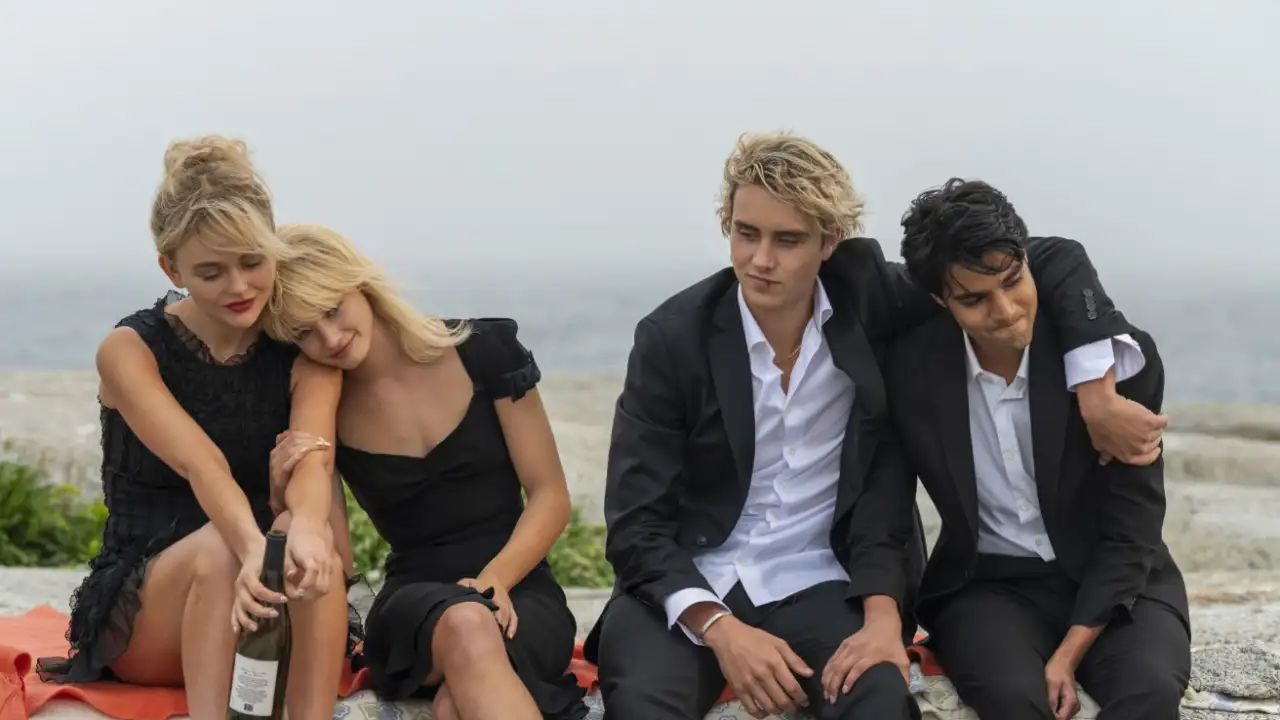 Кадр из сериала «Мы были лжецами».