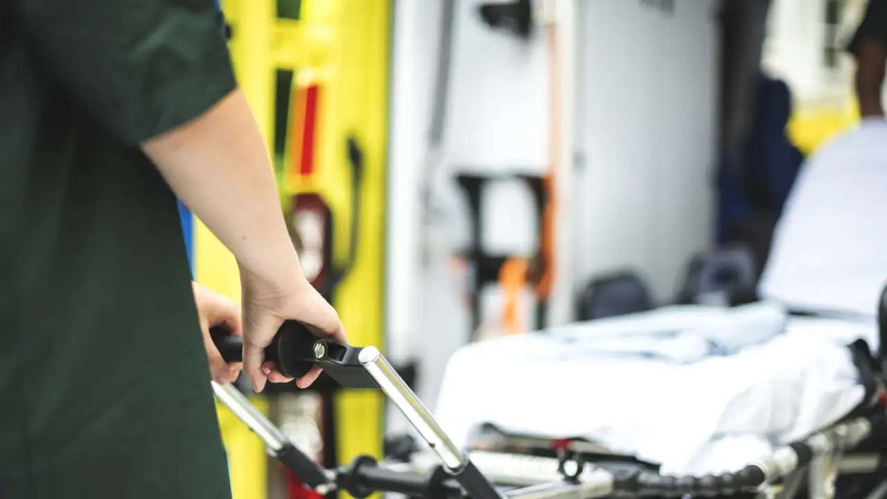 Скораа помощь