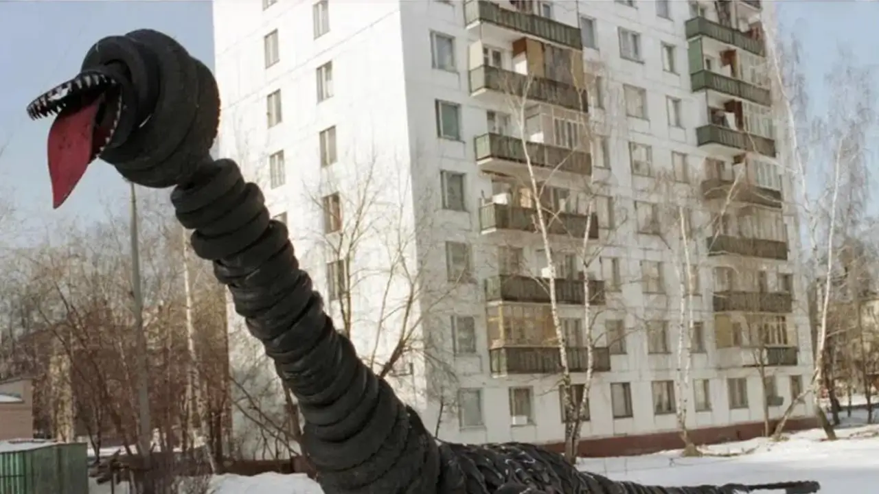 Московский шинозавр.